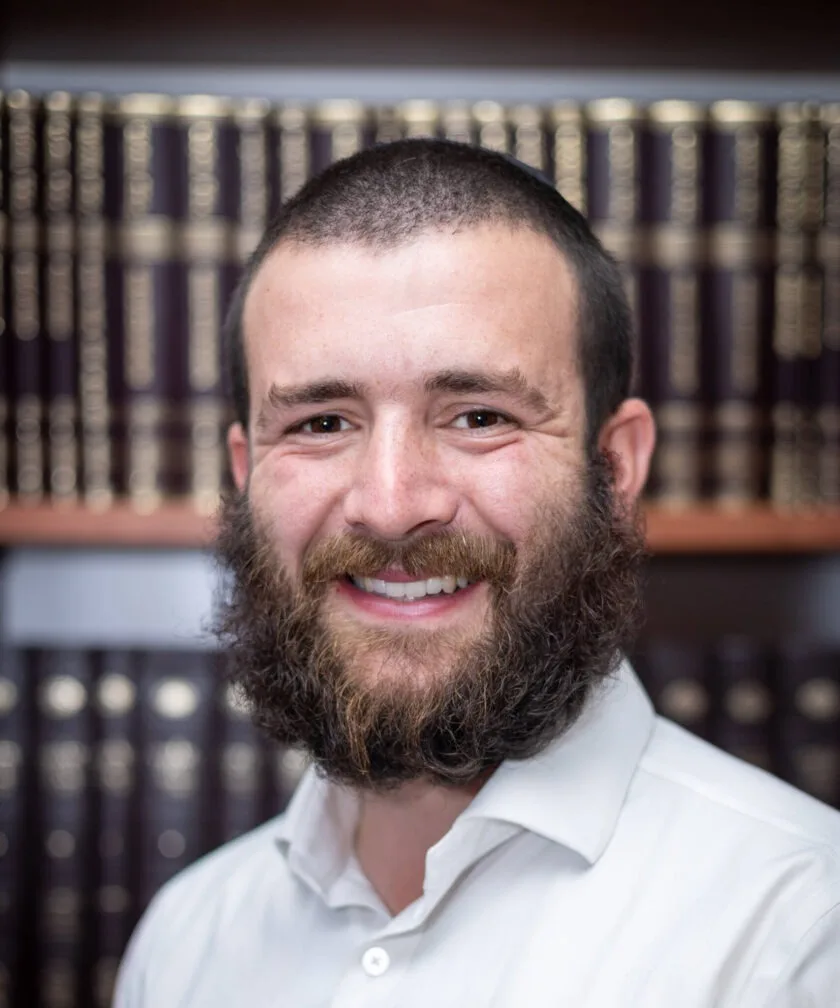 Rabbi Binyamin Pfeiffer, Menahel (Principal)